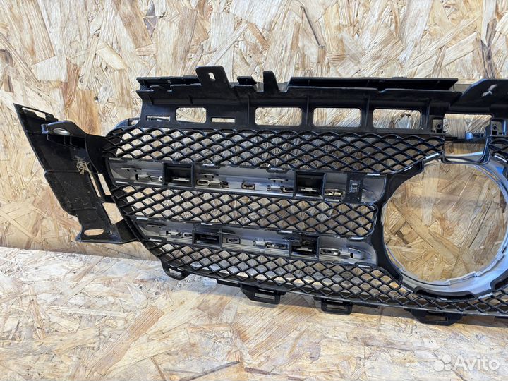 Решетка радиатора Mercedes E W213 A2138880223
