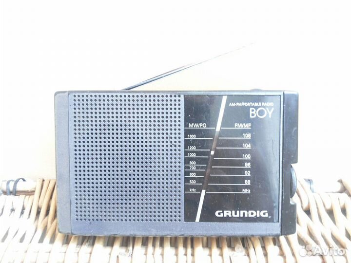 Радиоприёмник grundig BOY 40A