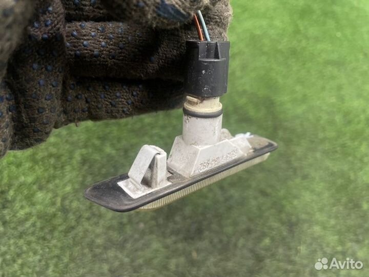 Повторитель поворота в крыло передний правый Bmw