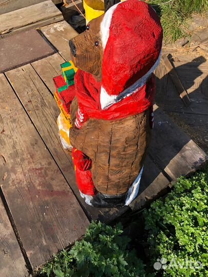 Фигура из дерева садовая Медведь новогодний