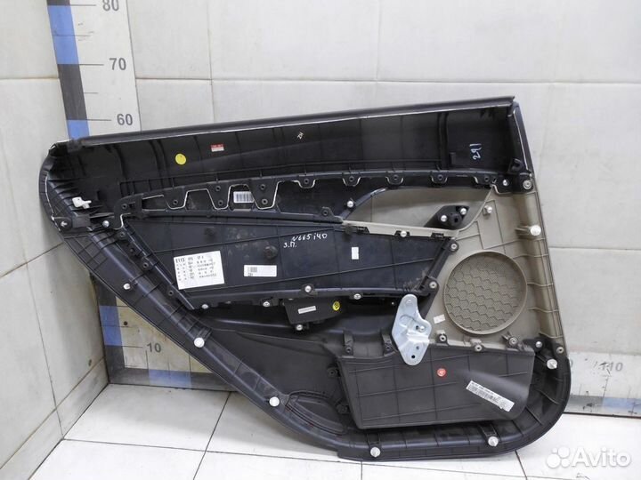 Обшивка двери задней правой i40 2011