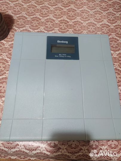 Весы электронные Elenberg BS-7904