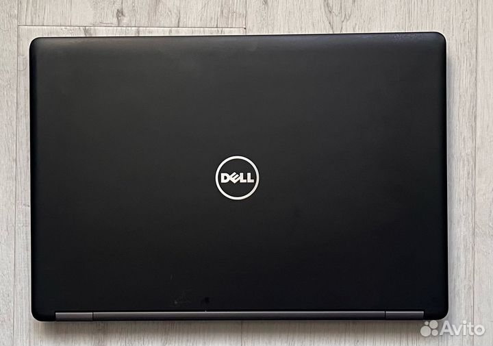 Dell Vostro 14' i5-7300U/8GB/256SSD/IPS+FHD