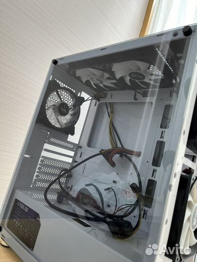 Корпус zalman R2 белый + бп 750w