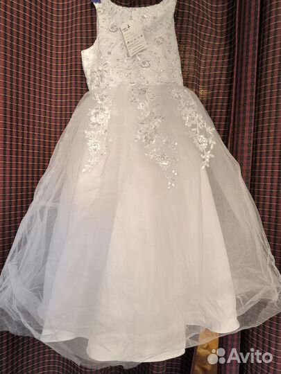 Платье для девочки на праздники