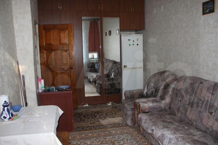 Комната 17 м² в 3-к., 1/2 эт.