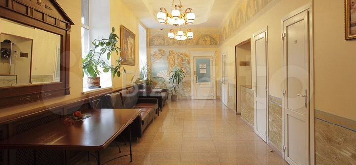 Недалеко от метро офис 18.5 кв.м в аренду