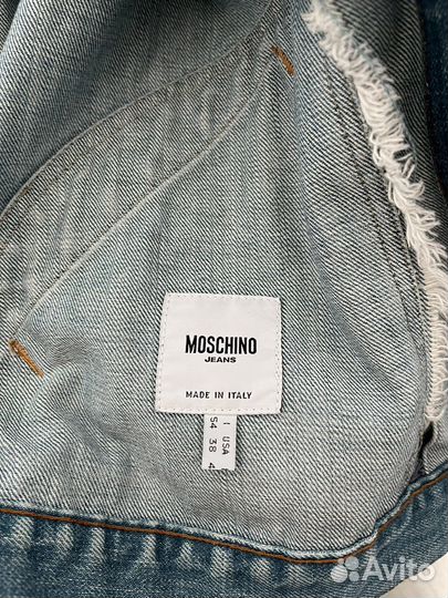 Джинсовая куртка Moschino Jeans