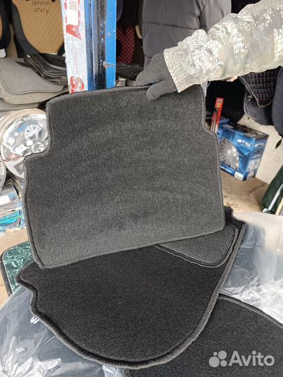 Автомобильные коврики Вольво 940/960/980