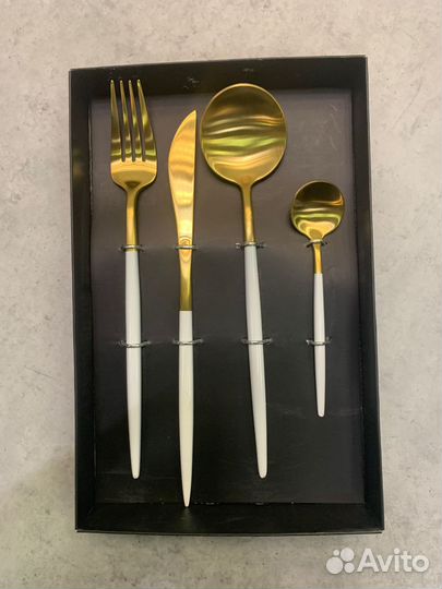 Столовые приборы