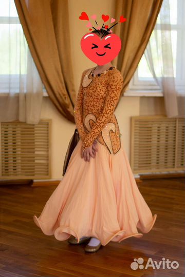 Платье для бальных танцев