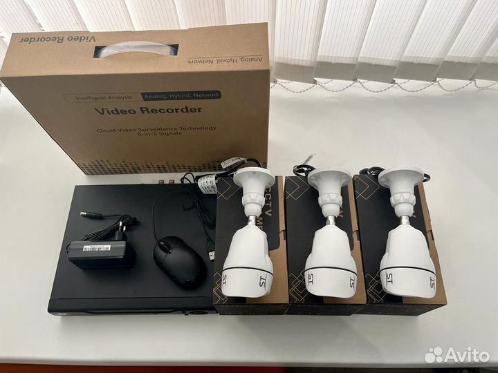 Комплект видеонаблюдения 3 камеры