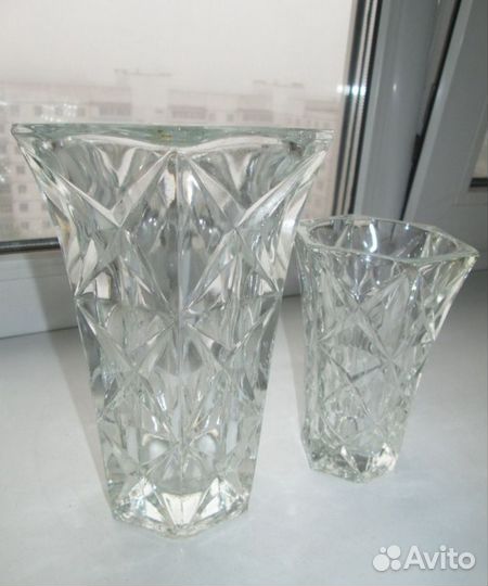 Ваза.вазочка -2 шт одним пакетом,СССР