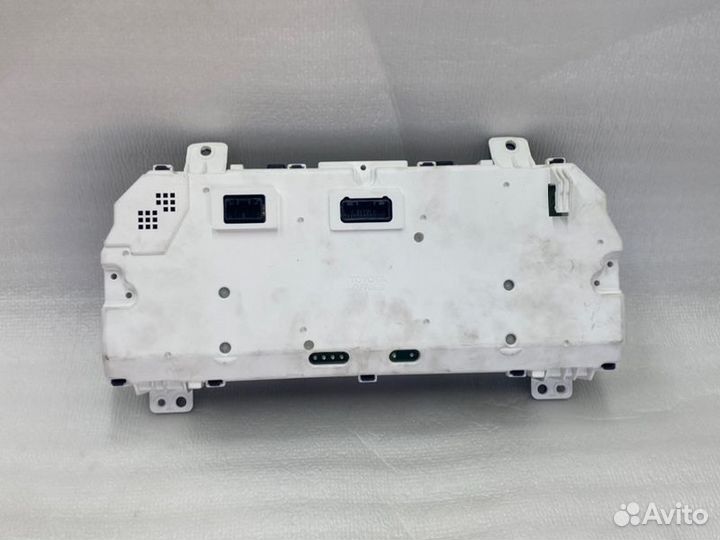 Щиток приборов Toyota Camry V55 2011-2018