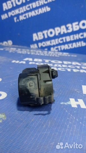 Моторчик заслонок отопителя Bmw E65 седан N62B44