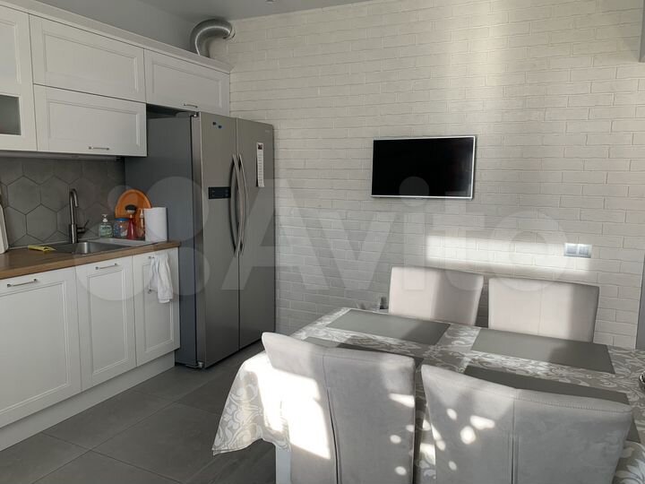 2-к. квартира, 75 м², 4/6 эт.