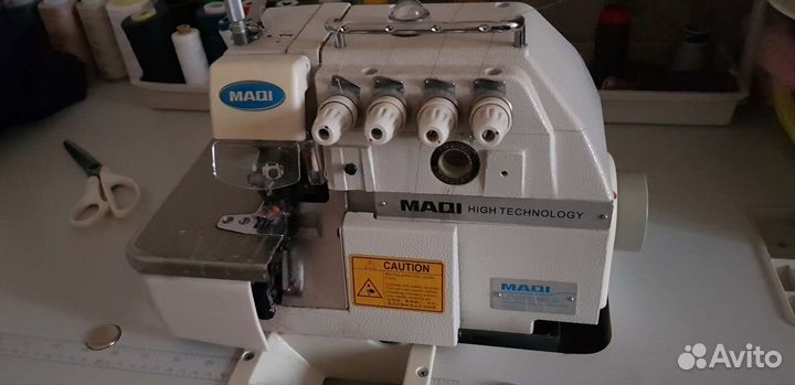 Швейная машина