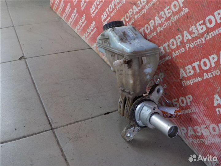 Главный тормозной цилиндр Opel Corsa-D хэтчбек