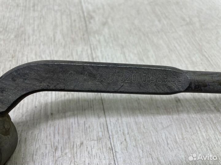 Стойка стабилизатора задняя правая Mercedes