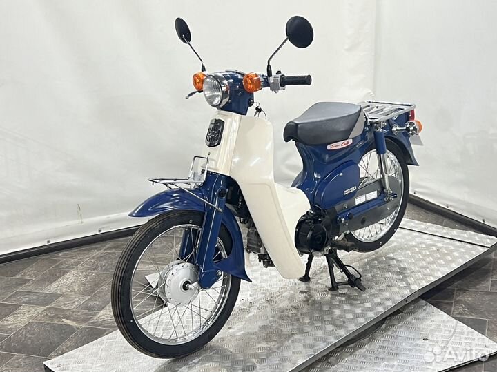 Мопед Honda Super Cub 50