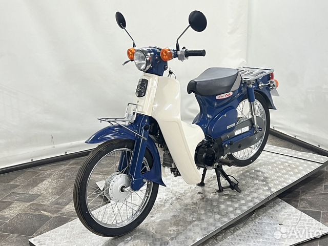 Мопед Honda Super Cub 50