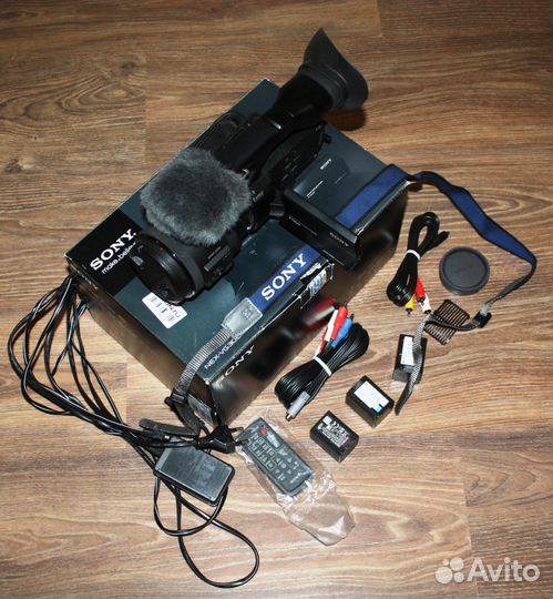 Видеокамера sony NEX-VG30EH