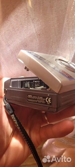 Кассетный диктофон Sanyo TRC-860C