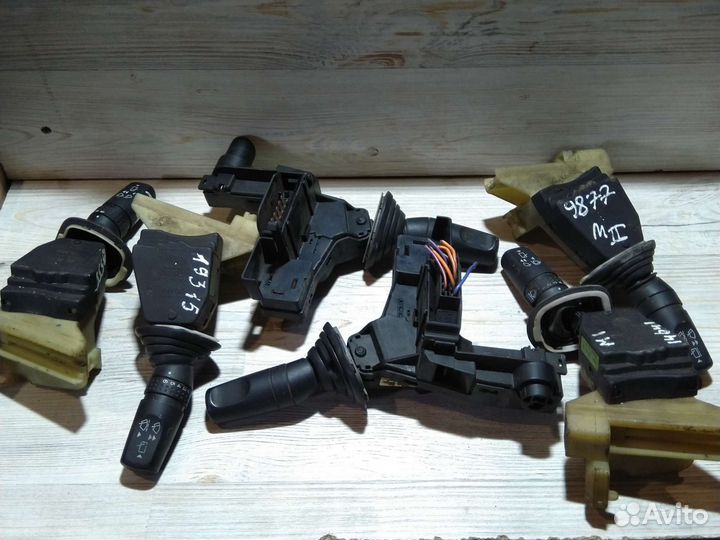 Переключатель подрулевой Форд Мондео 1 - 2