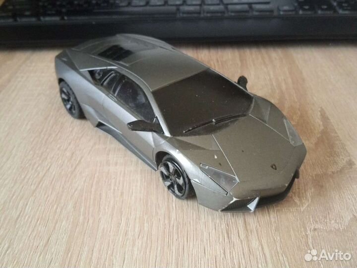 Машинка на радиоуправлении ламборгини