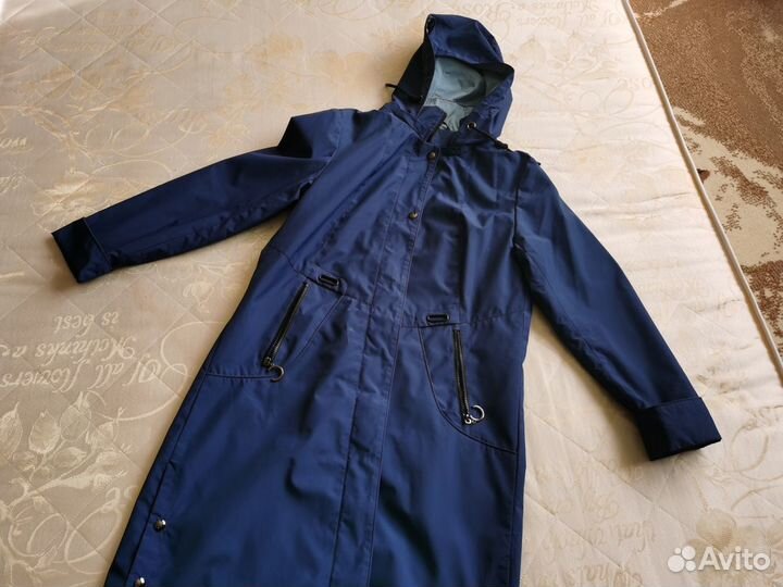 Плащ женский