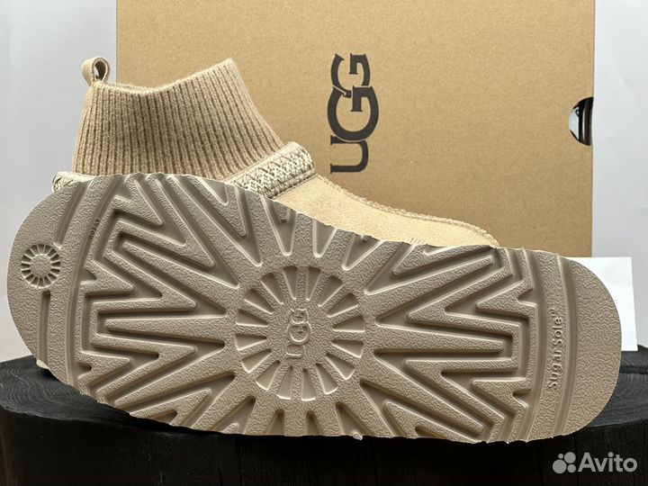 Угги UGG Tazz Knit Sand