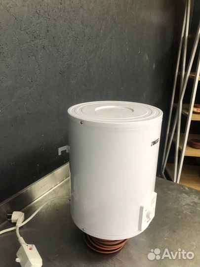 Водонагреватель Zanussi ZWH/S 10 Novelty O