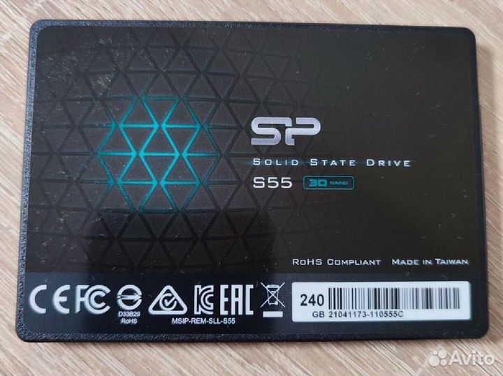 Новый SSD adata 240GB