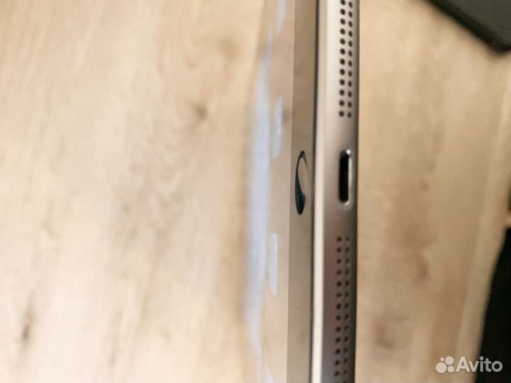 iPad Air A1475 (2013 года)