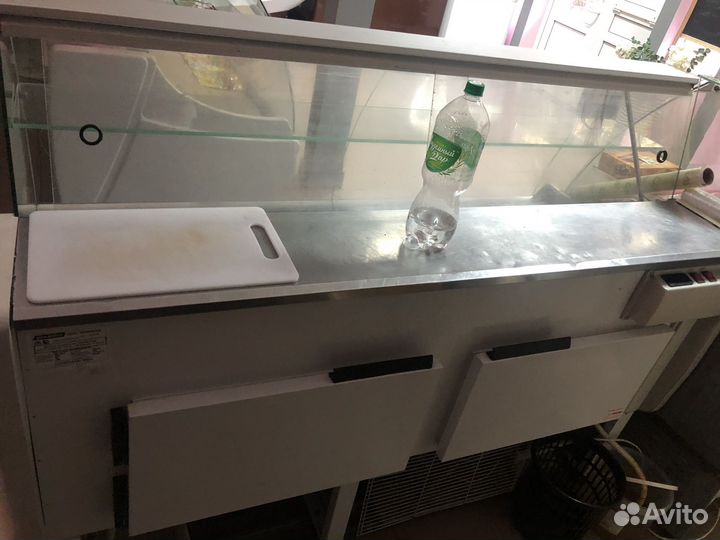 Холодильник витрина