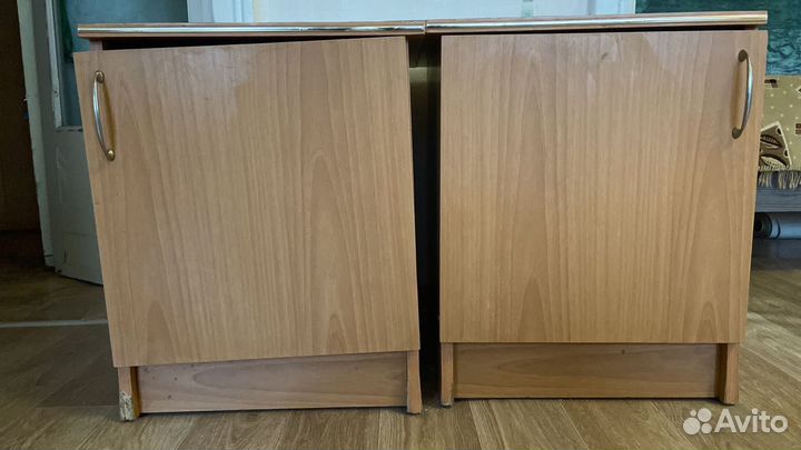 Тумба прикроватная