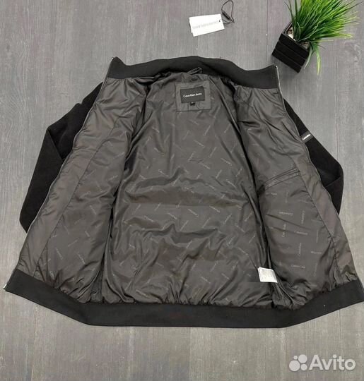 Calvin klein куртка