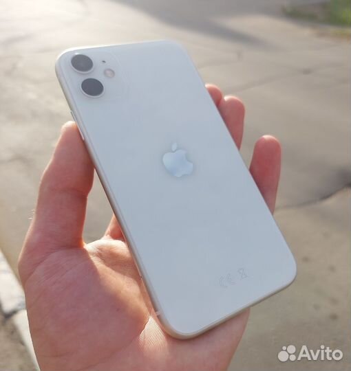 iPhone 11 256gb white (2 sim)