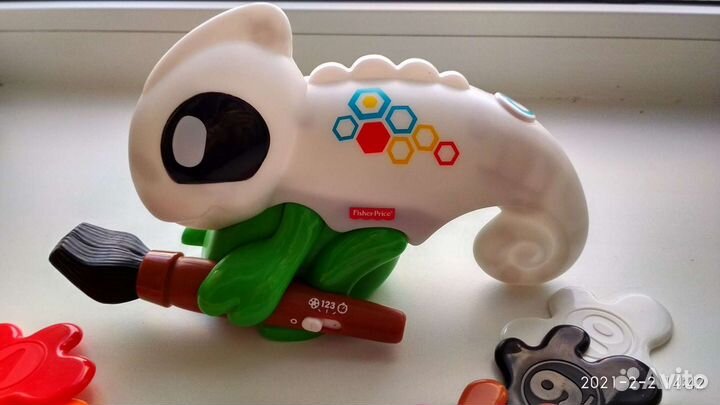 Обучающий хамелеон Fisher price