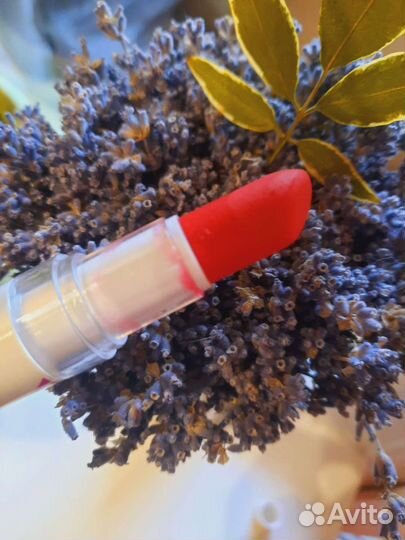 Помада колор тренд avon