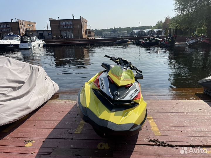 Гидроцикл Sea-Doo BRP RXP 2015