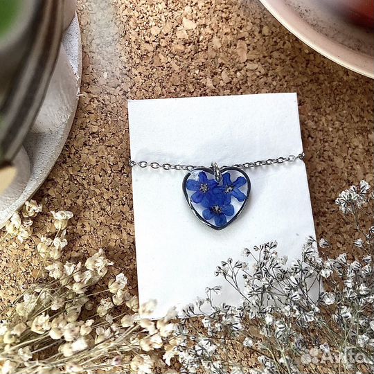 Кулон «Сердечко из незабудок»