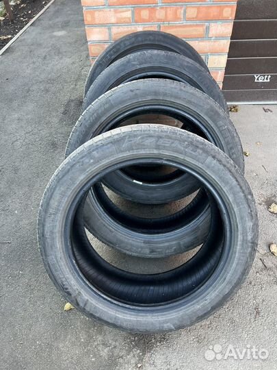 Pirelli P Zero 225/50 R18