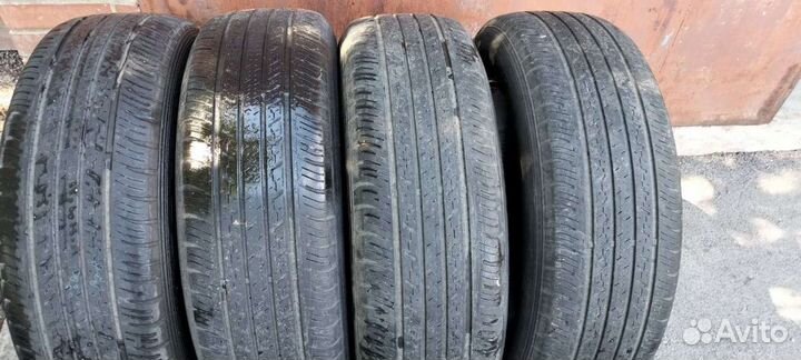 Dunlop Grandtrek ST30 225/65 R17 102