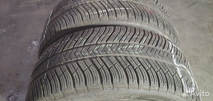 Michelin Pilot Alpin PA4 255/45 R19 104V