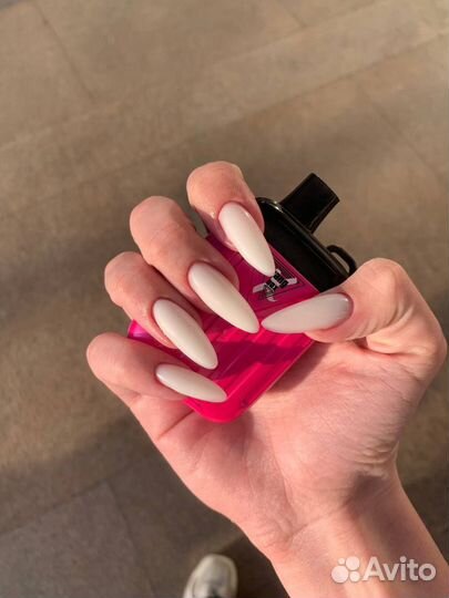 Маникюр,наращивание ногтей,модель на маникюр