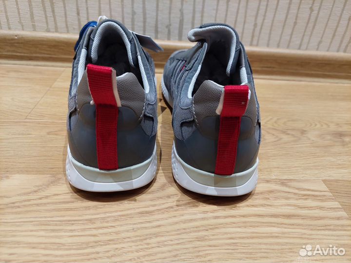 Кроссовки Geox 39 новые. Оригинал