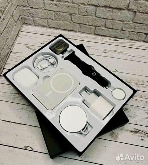 Набор Apple 6 в 1 Watch&AirPods
