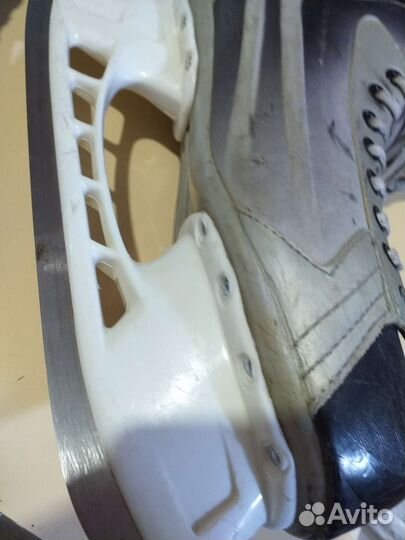 Коньки хокк. Большие 48рр. Бауер отл. Сост