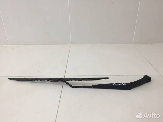 Поводок стеклоочистителя передний левый Kia Rio 3